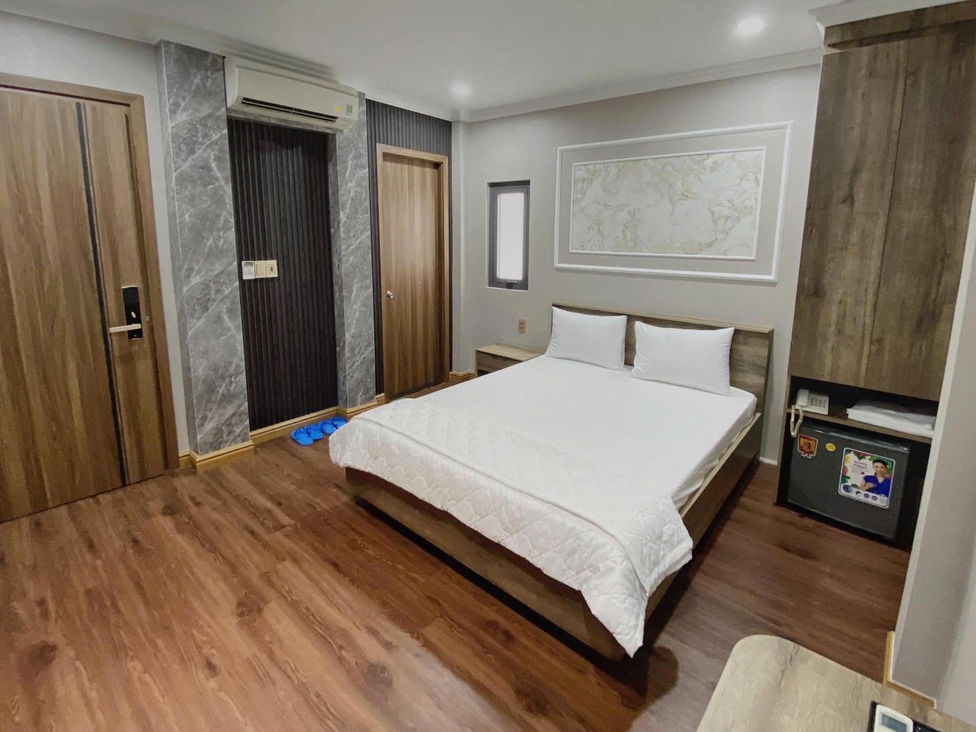 Thanh Binh Premium Hotel Thành Pho Ho Chí Minh Esterno foto