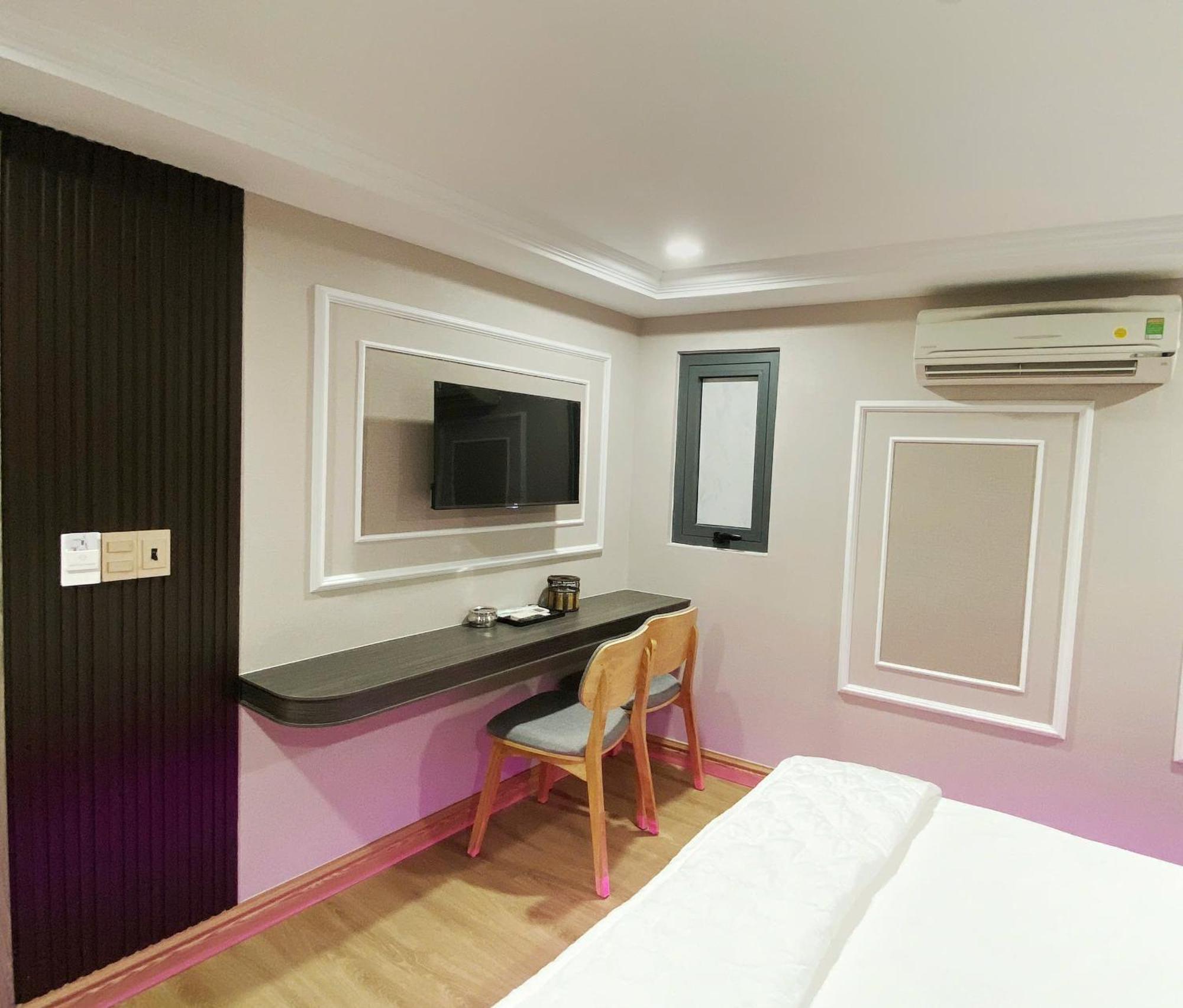 Thanh Binh Premium Hotel Thành Pho Ho Chí Minh Esterno foto