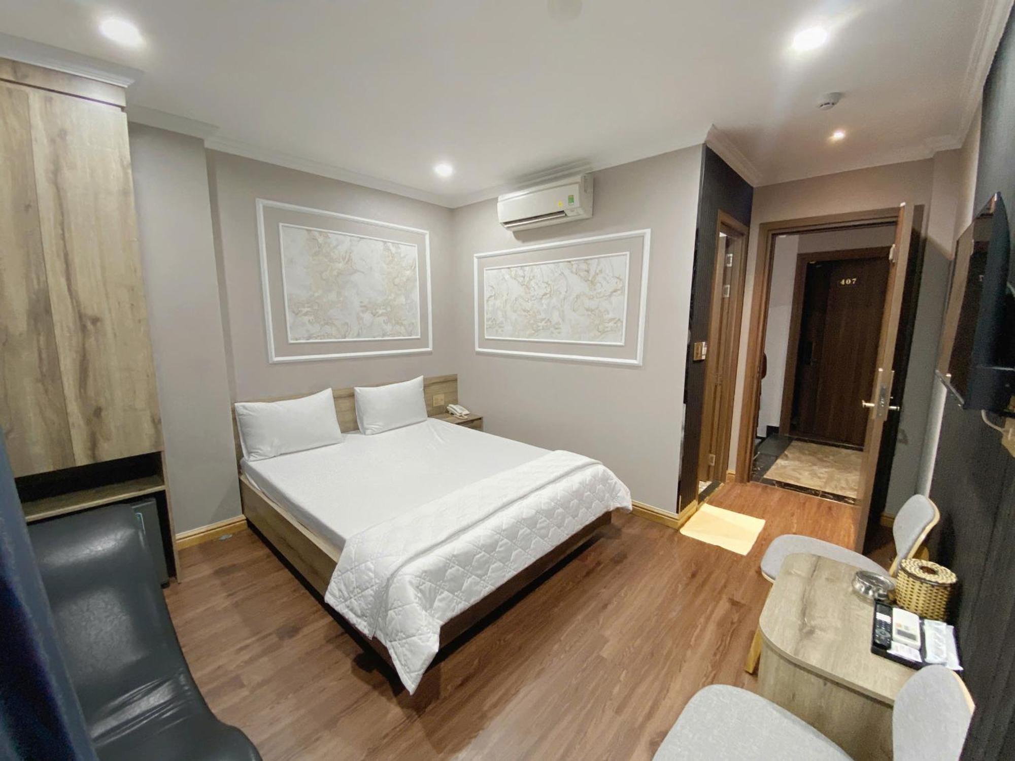 Thanh Binh Premium Hotel Thành Pho Ho Chí Minh Esterno foto